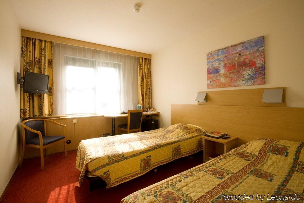 Bastion Hotel Heerlen Værelse billede